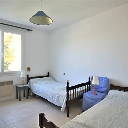 Lumineux Pour Famille A Royan, Quartier Calme Pres Du Marche, Balcon Et Parking Gratuit - Fr-1-738-26