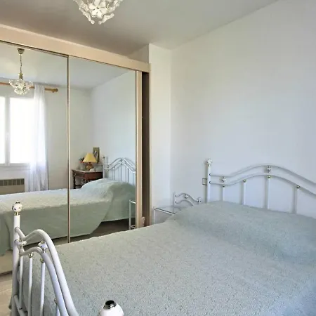 Lumineux Pour Famille A Royan, Quartier Calme Pres Du Marche, Balcon Et Parking Gratuit - Fr-1-738-26 Royan